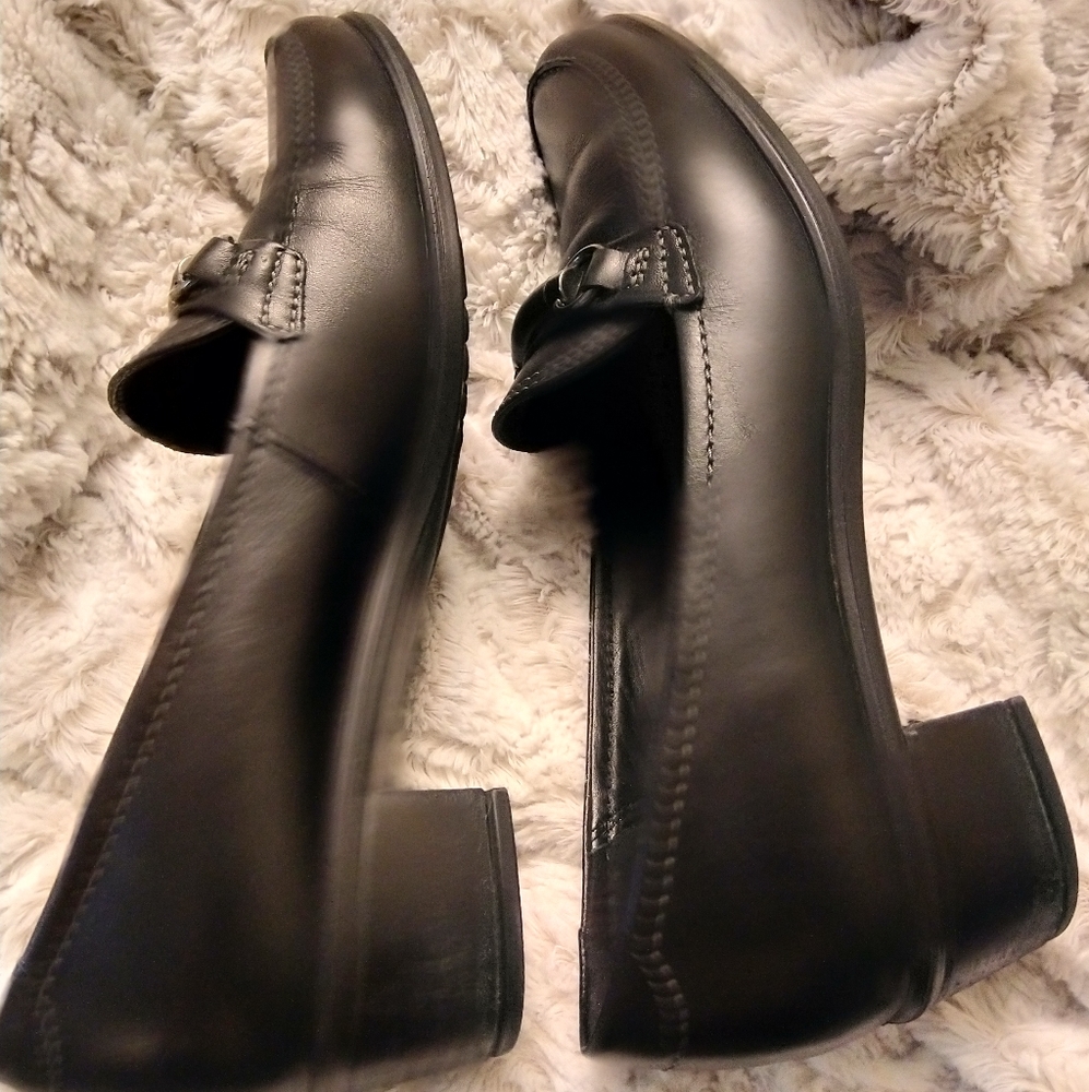 Ecco supple leather slip on shoes - Picture 9 of 13